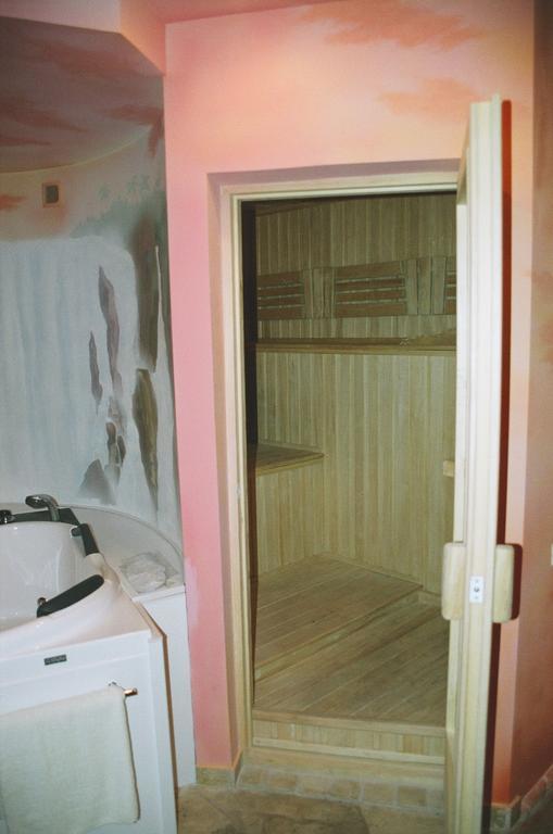 Motel Acapulco エレバン エクステリア 写真