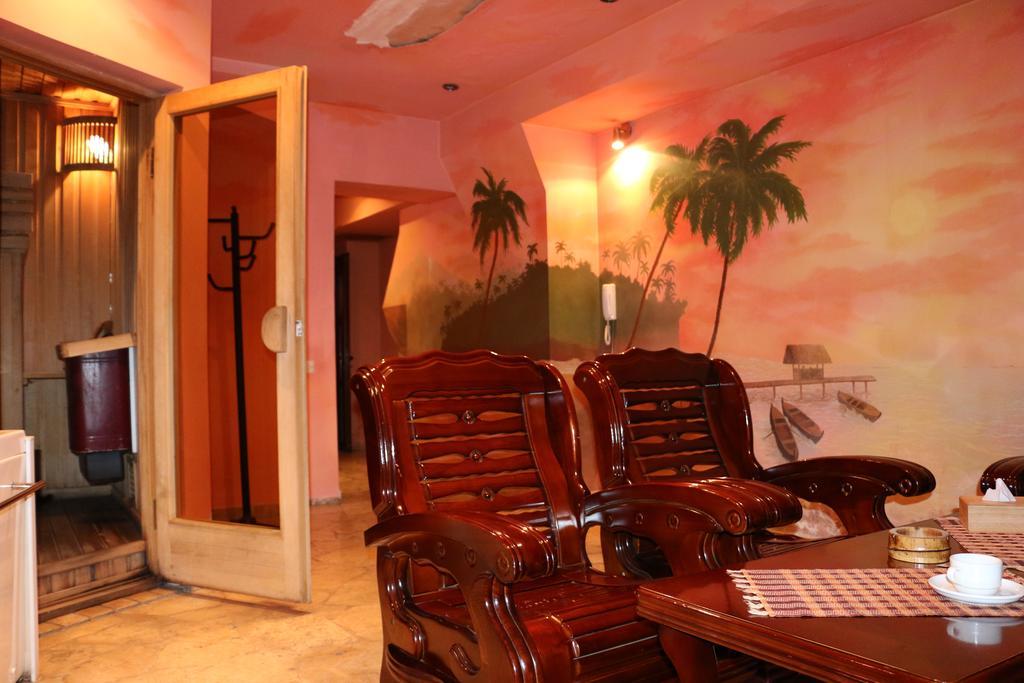 Motel Acapulco エレバン エクステリア 写真