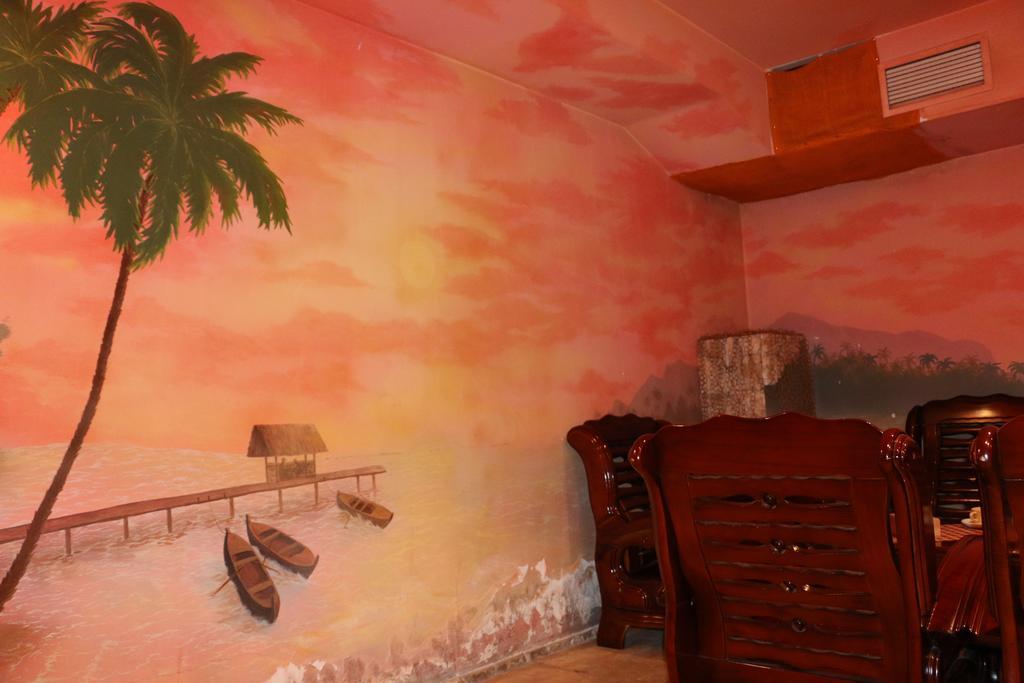 Motel Acapulco エレバン エクステリア 写真