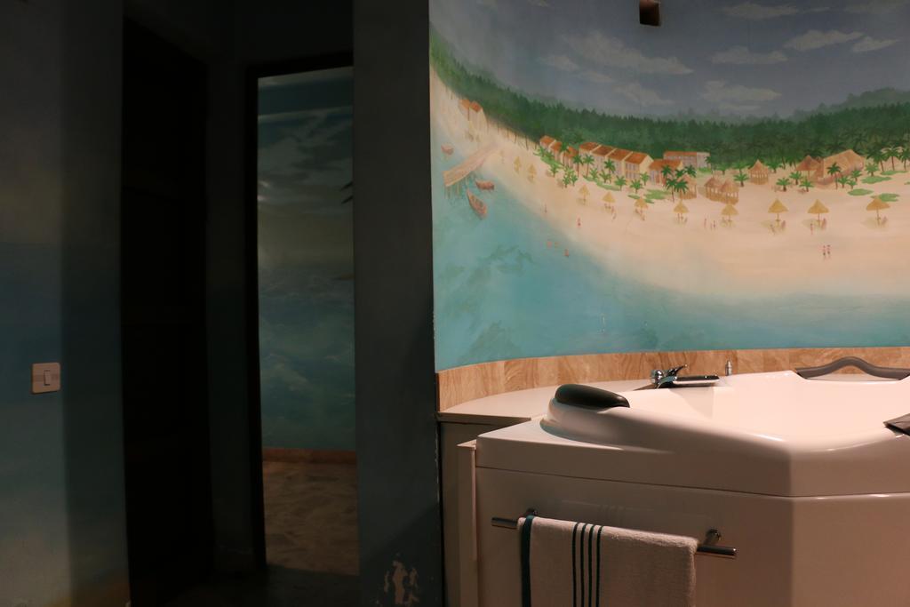 Motel Acapulco エレバン エクステリア 写真